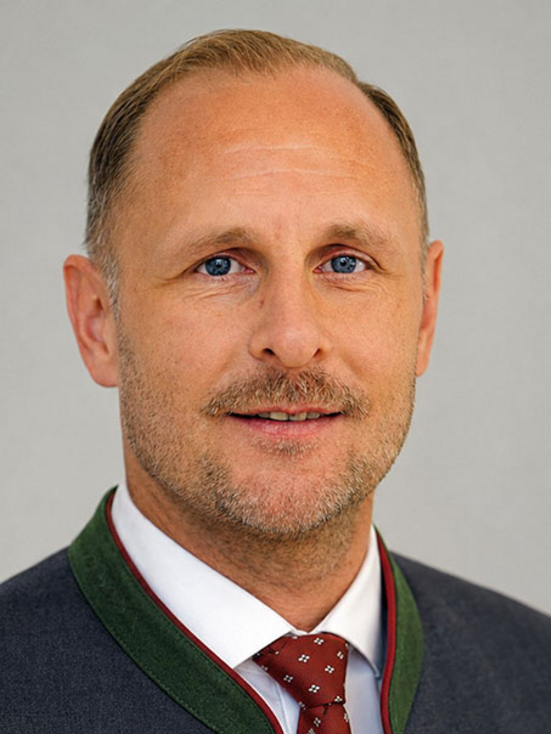 Thomas Grünauer Thomas Grünauer