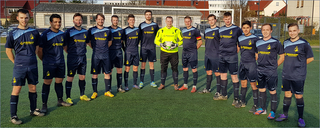 Trikots mit Hildebrandt-Aufdruck