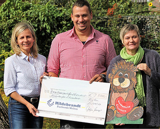 Oyten spendet für kleine Löwenherzen