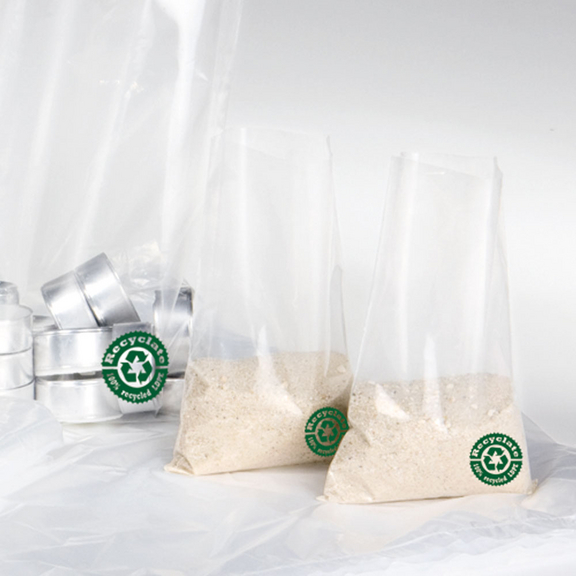 rLDPE-Flachbeutel/Polybeutel mit grünem Recycling-Zeichen rLDPE-Flachbeutel/Polybeutel mit grünem Recycling-Zeichen