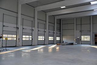 Neubau Niederlassung Henstedt-Ulzburg Laderampe Innenansicht