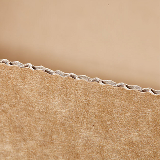 Wellenschnitt an Deckelklappen reduziert das Verletzungsrisiko Wellenschnitt an Deckelklappen reduziert das Verletzungsrisiko