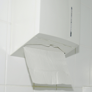 Falthandtuchpapier hautschonendes Händetrocknen