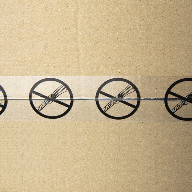 PVC Warnklebeband mit Cuttersymbol