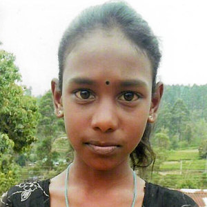 Janani aus Sri Lanka, Patenkind der Niederlassung Kaufungen Janani aus Sri Lanka, Patenkind der Niederlassung Kaufungen